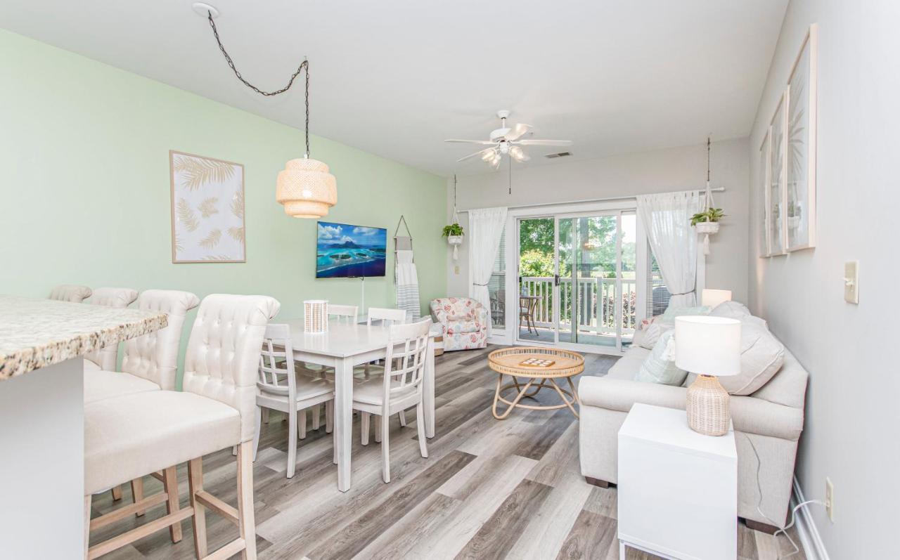 The Salty Fairway, Golf Course Condo With Resort Style Pool, 5 Miles From Beach, Fully Updated Socastee 외부 사진