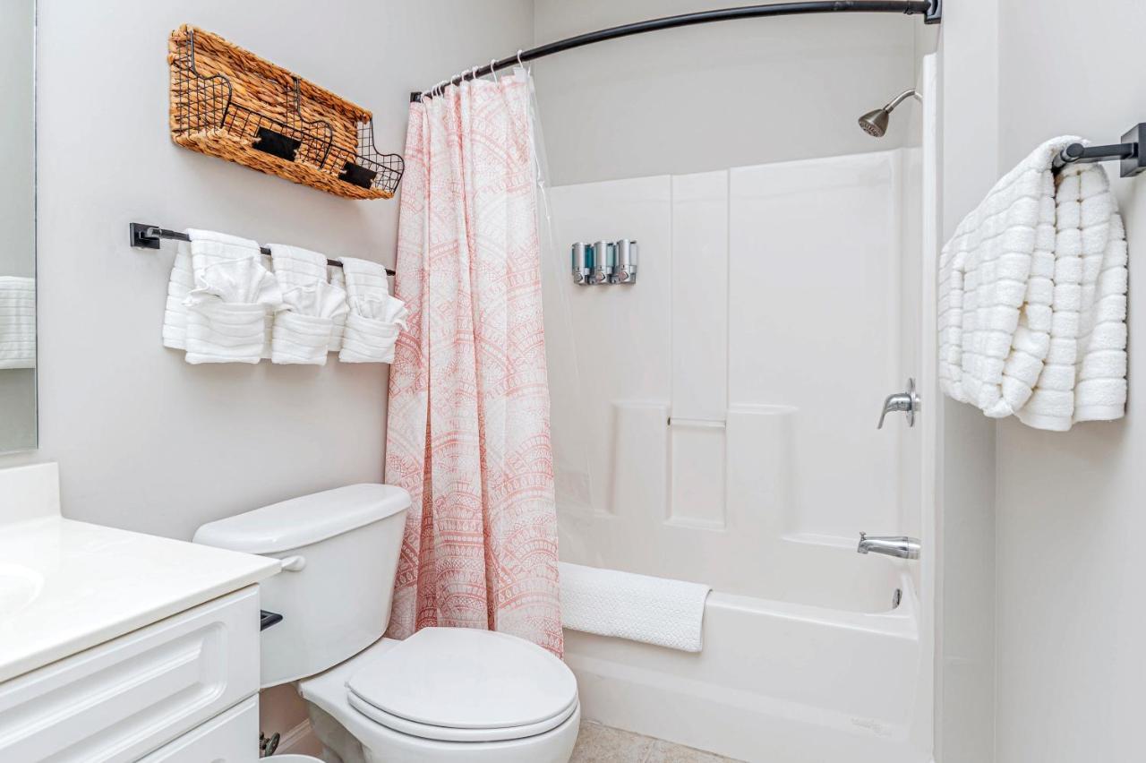 The Salty Fairway, Golf Course Condo With Resort Style Pool, 5 Miles From Beach, Fully Updated Socastee 외부 사진
