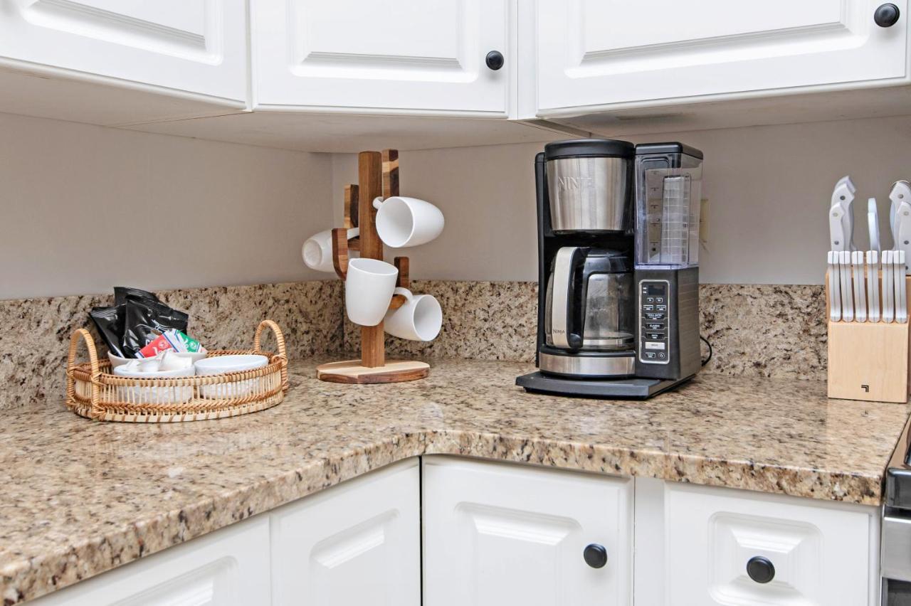 The Salty Fairway, Golf Course Condo With Resort Style Pool, 5 Miles From Beach, Fully Updated Socastee 외부 사진